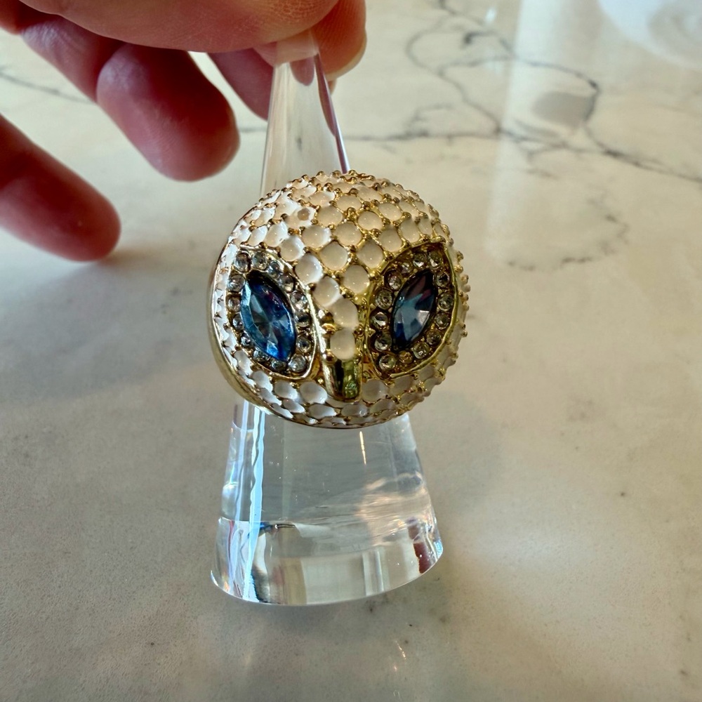 Enamel Owl Stretch Ring